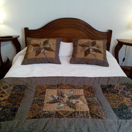 Alojamiento Alberto Magno Bed and Breakfast Santiago Buitenkant foto