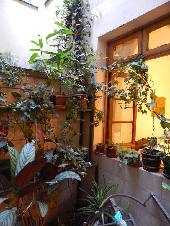 Alojamiento Alberto Magno Bed and Breakfast Santiago Buitenkant foto